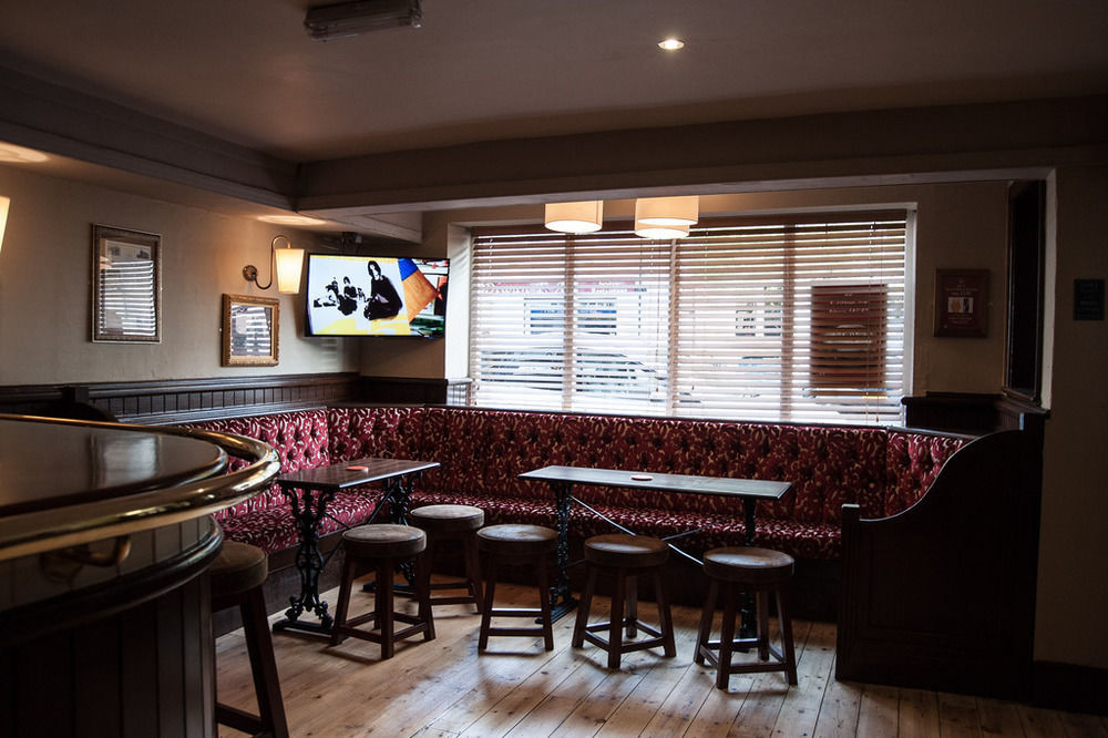 The Coach And Horses Hotel Hexham Kültér fotó